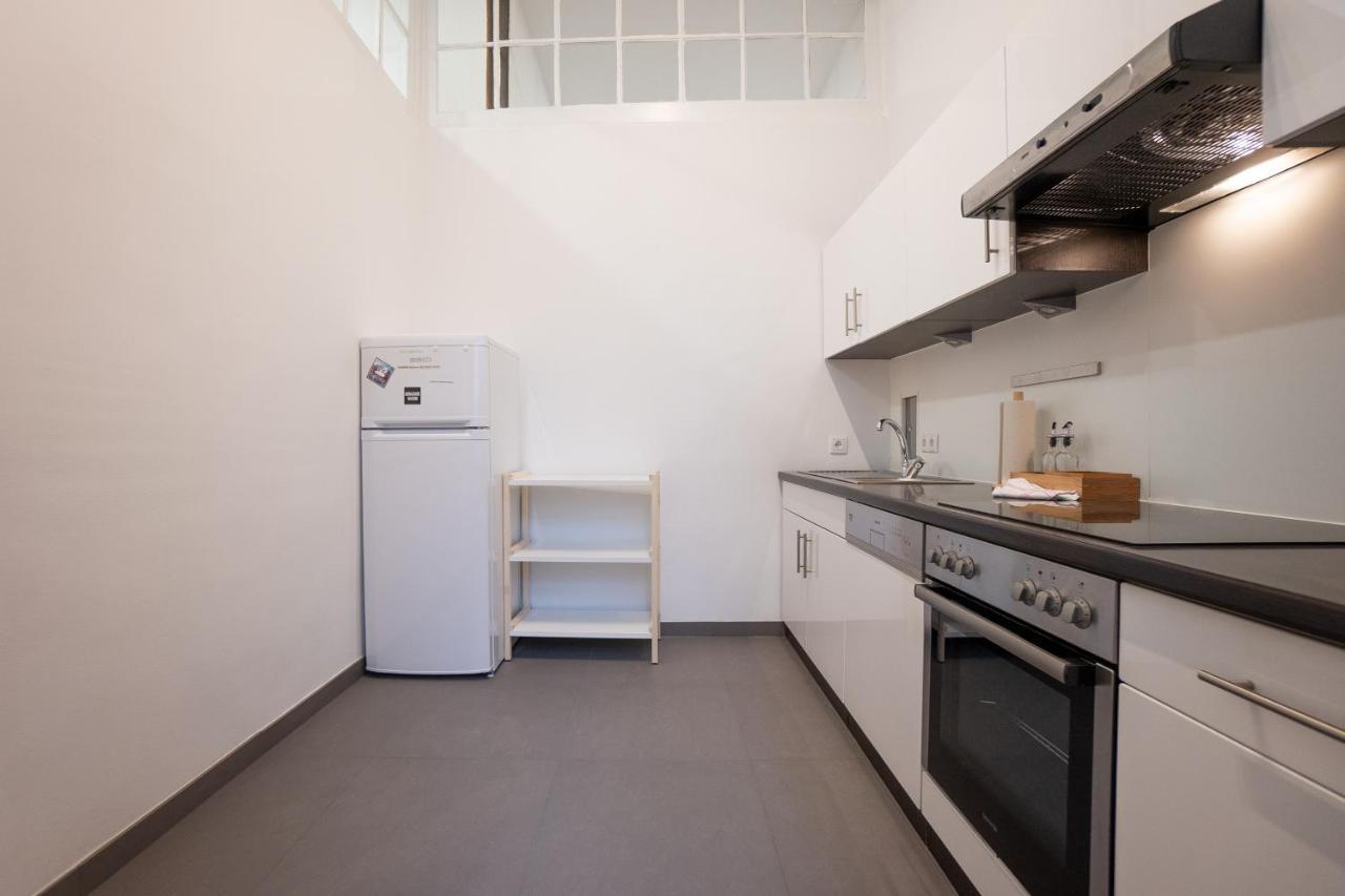וינה Spacious 110М2 Flat In The City Center מראה חיצוני תמונה