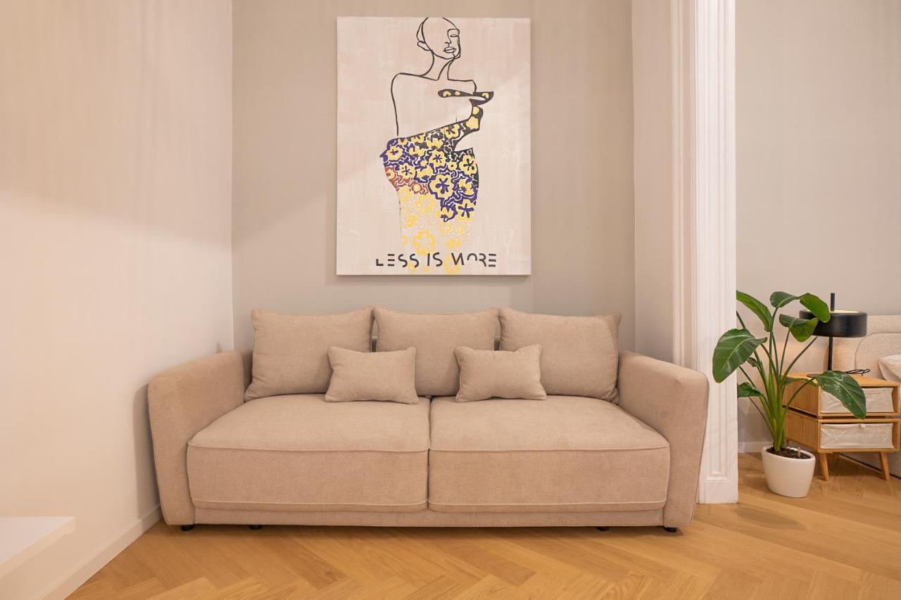 וינה Spacious 110М2 Flat In The City Center מראה חיצוני תמונה