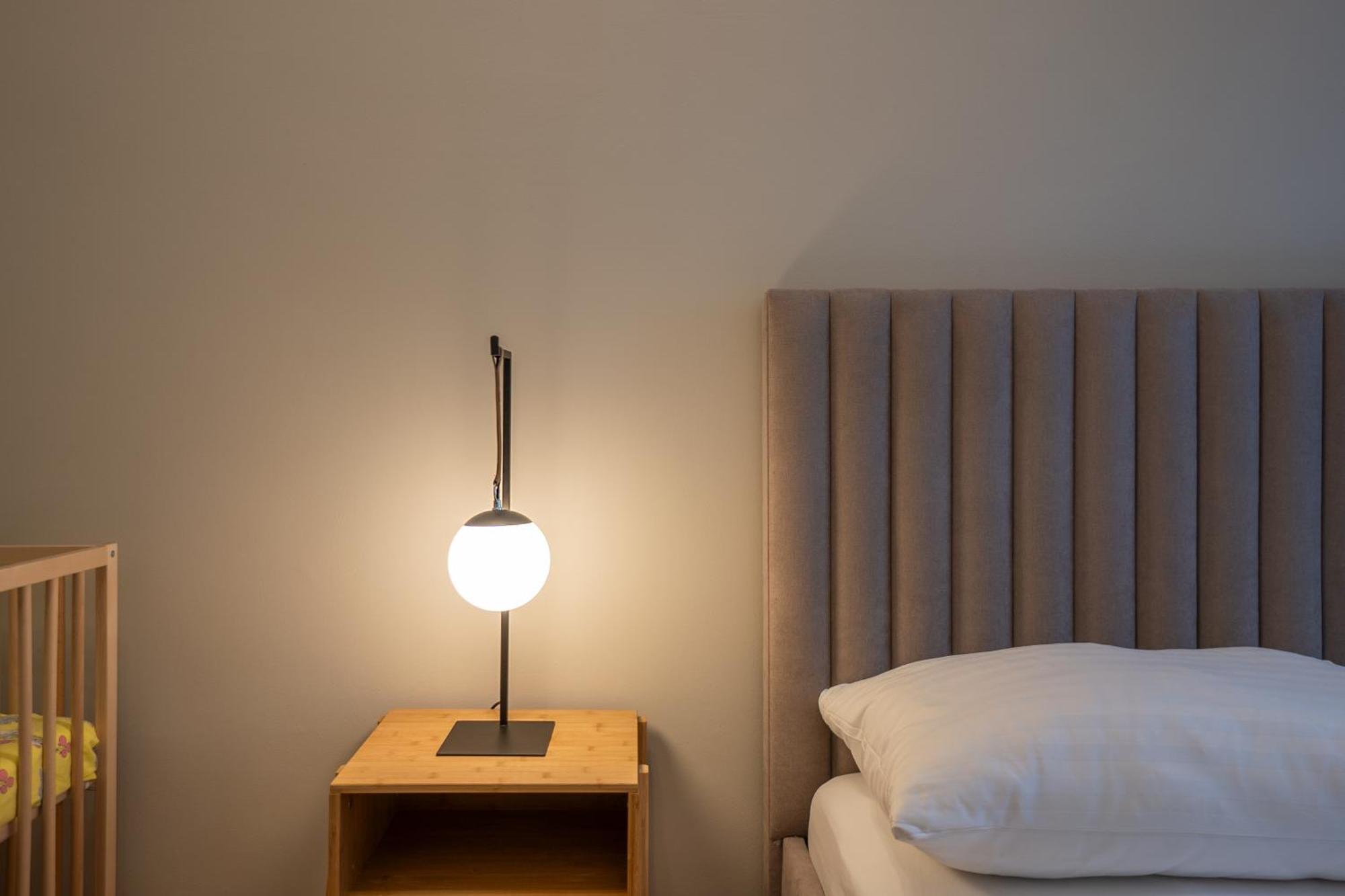 וינה Spacious 110М2 Flat In The City Center מראה חיצוני תמונה